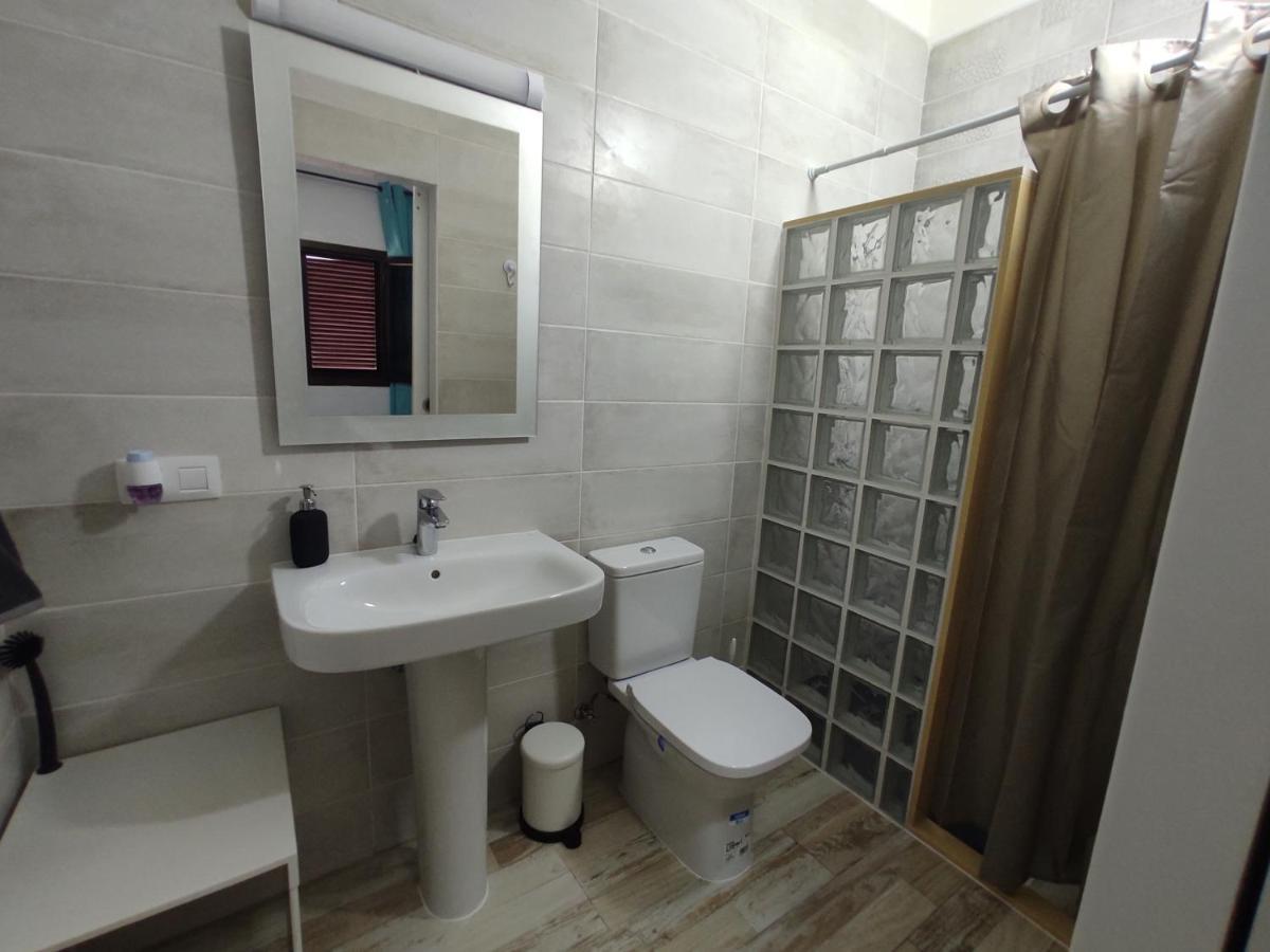 Habitacion Cactus, Entrada Privada Y Bano Privado En Suite By Flamingo House, No Fumadores อาร์เรซิเฟ ภายนอก รูปภาพ
